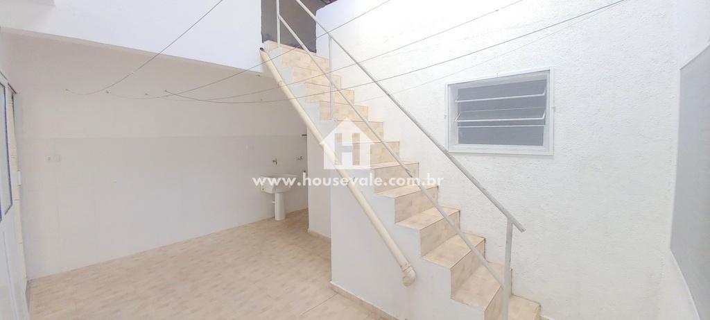 Casa à venda com 3 quartos, 180m² - Foto 15