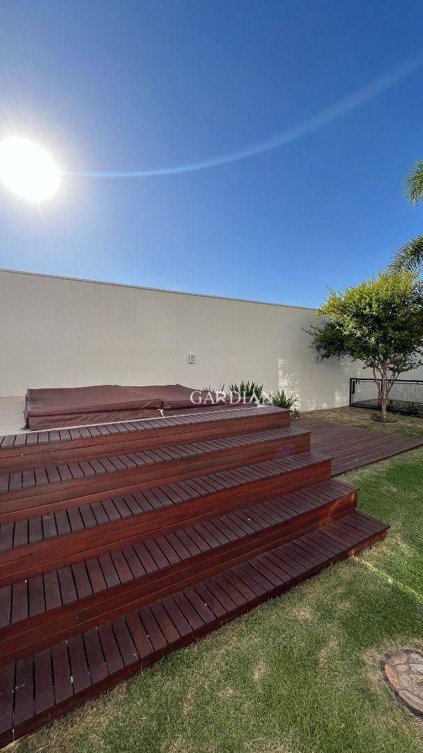 Casa de Condomínio à venda com 3 quartos, 346m² - Foto 33