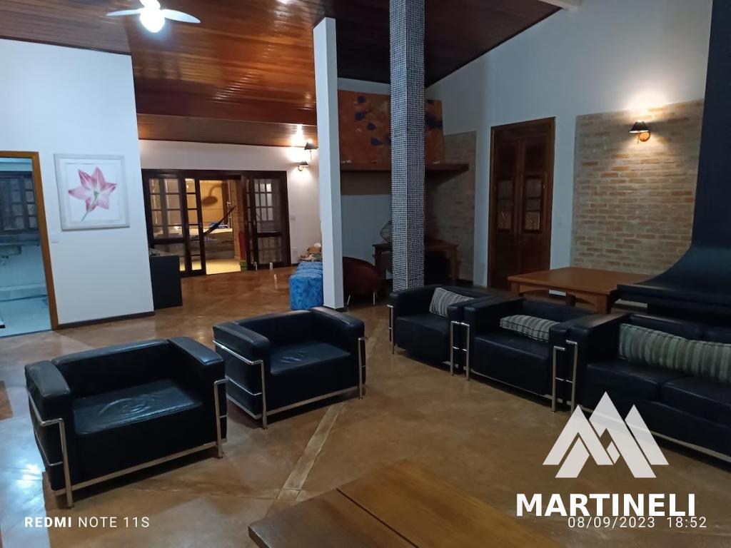 Casa à venda e aluguel com 7 quartos, 400m² - Foto 45