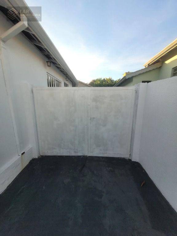 Casa para alugar com 3 quartos, 120m² - Foto 3