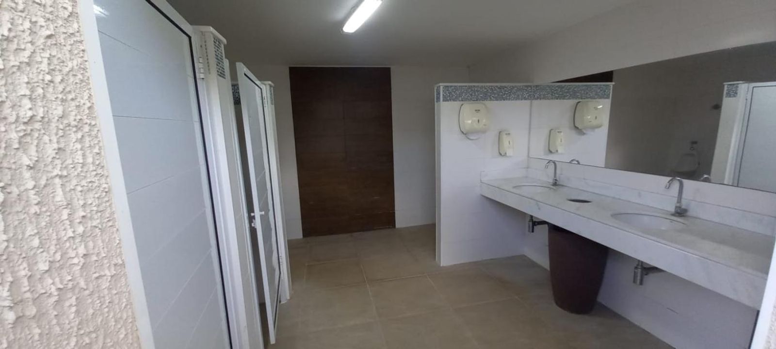 Casa de Condomínio à venda com 4 quartos, 300m² - Foto 28