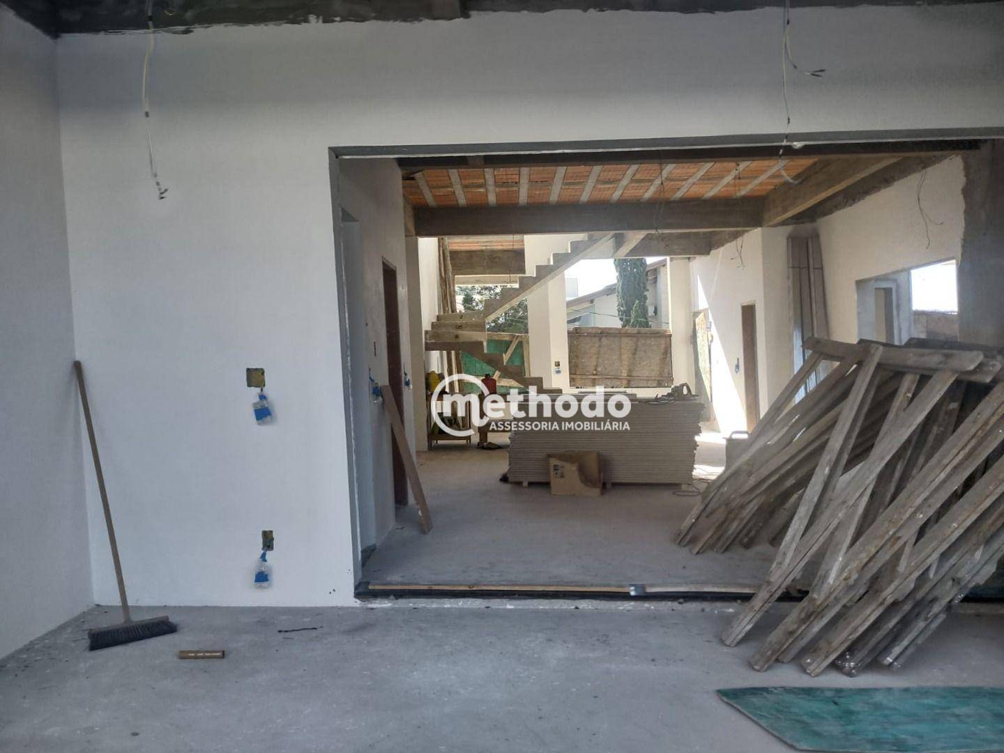 Casa de Condomínio à venda com 3 quartos, 375m² - Foto 16