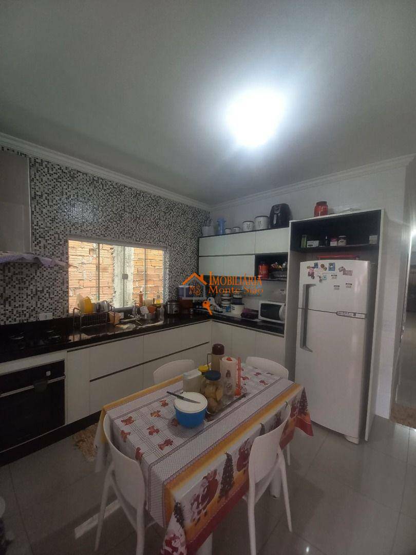 Sobrado à venda com 5 quartos, 250m² - Foto 5