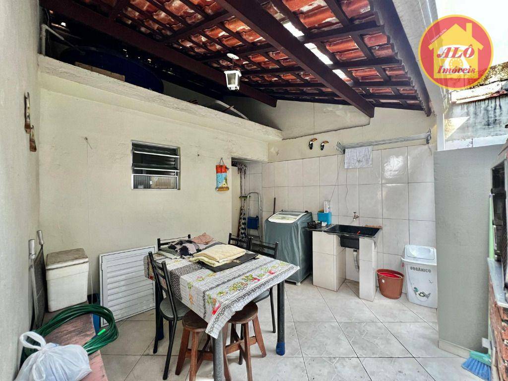 Casa à venda com 3 quartos, 120m² - Foto 4