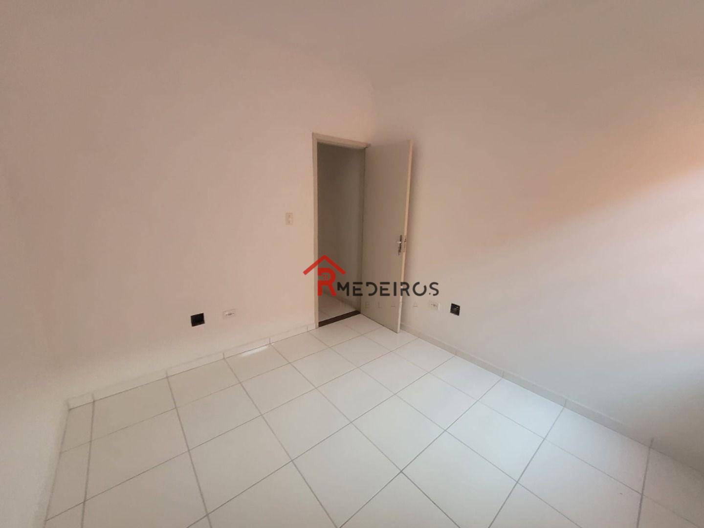 Sobrado à venda com 2 quartos, 60m² - Foto 9