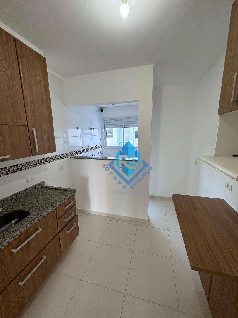 Apartamento à venda com 2 quartos, 75m² - Foto 14