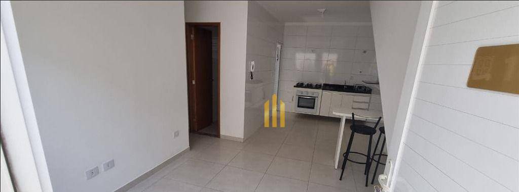 Casa à venda e aluguel com 2 quartos, 49m² - Foto 2