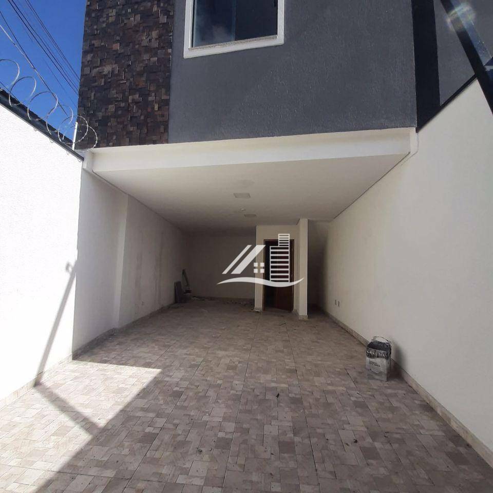 Sobrado à venda com 2 quartos, 84m² - Foto 1