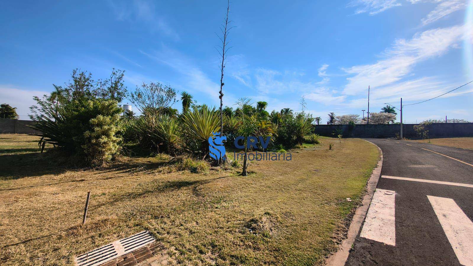 Loteamento e Condomínio, 1258 m² - Foto 2