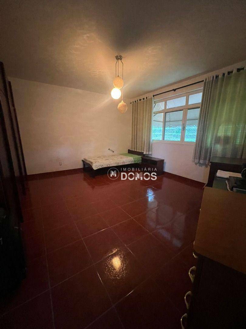 Casa à venda com 3 quartos, 528m² - Foto 5