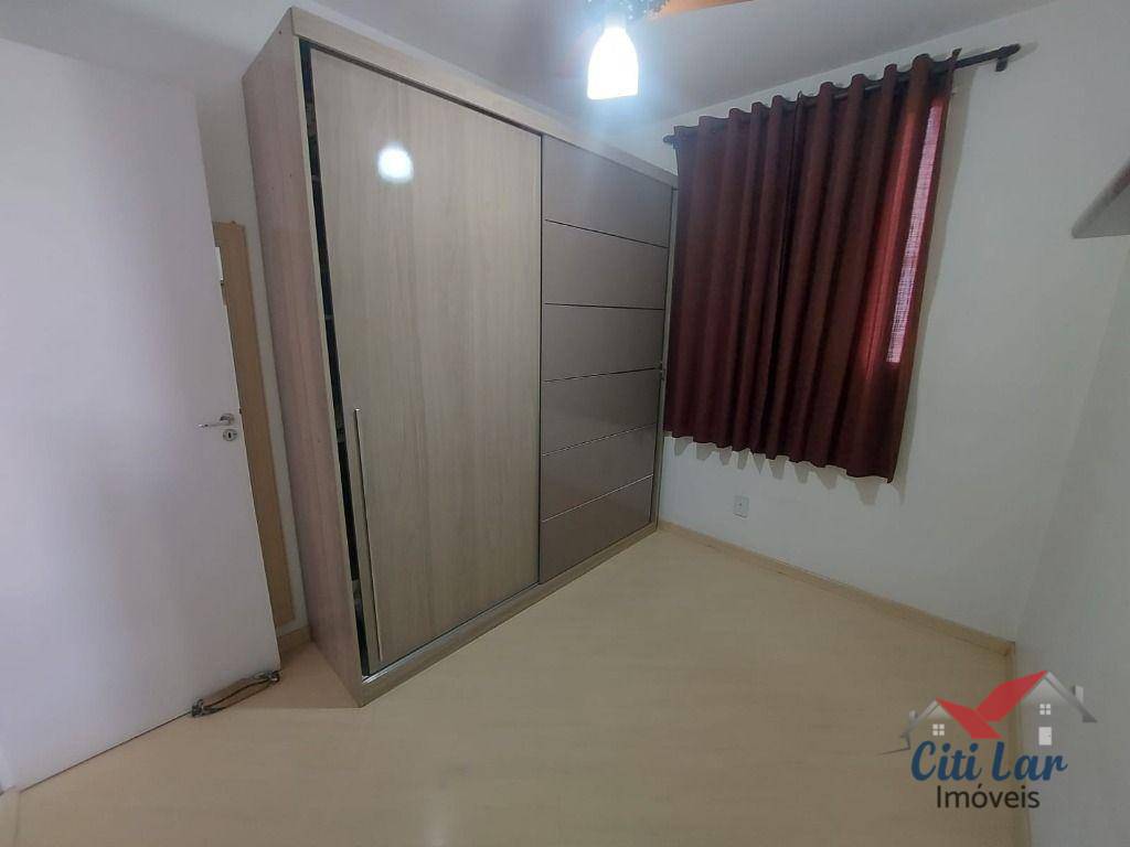 Apartamento à venda com 3 quartos, 50m² - Foto 15