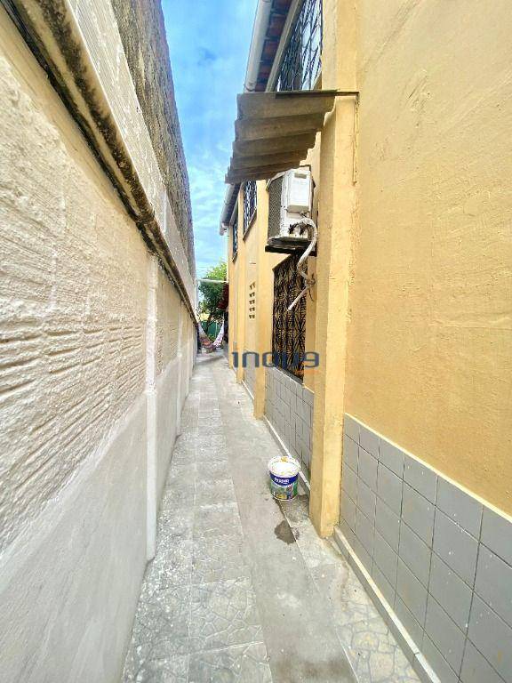Casa à venda com 3 quartos, 158m² - Foto 20