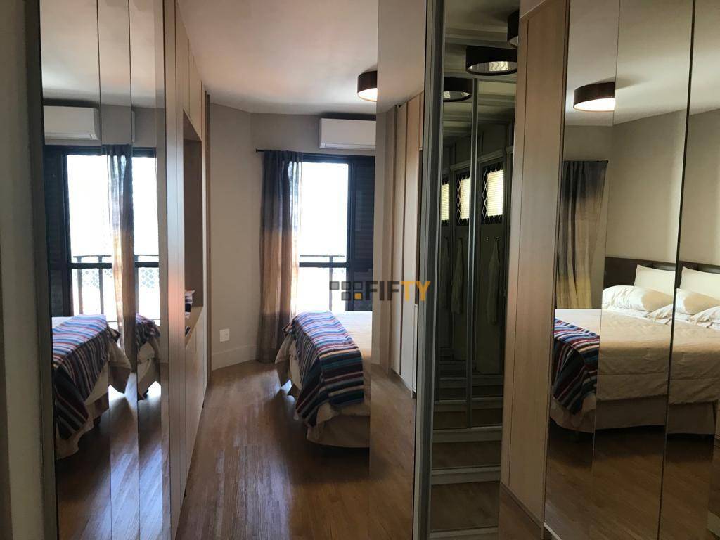 Apartamento à venda com 3 quartos, 200m² - Foto 10