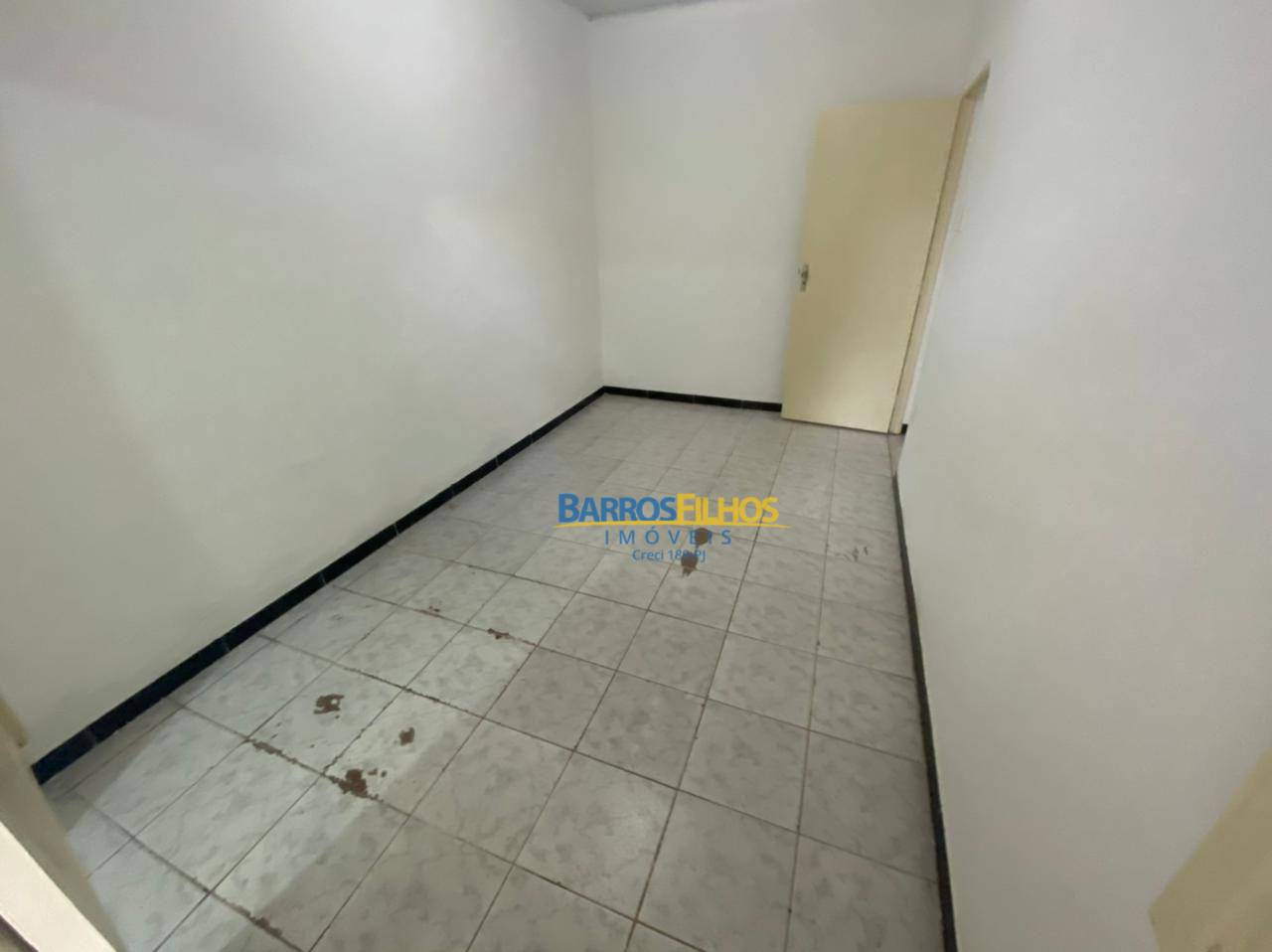 Casa à venda com 3 quartos, 150m² - Foto 7