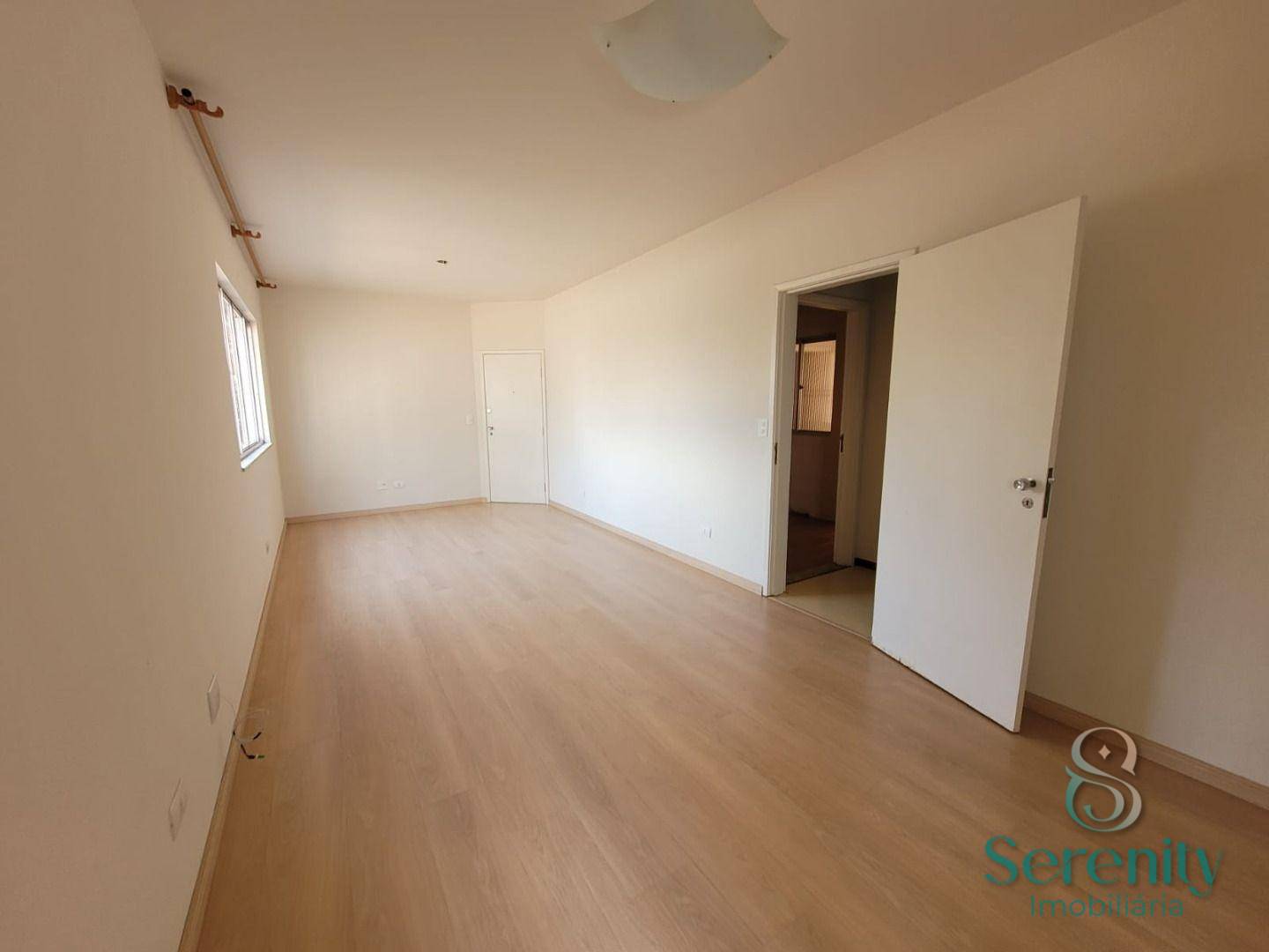 Apartamento para alugar com 3 quartos, 90m² - Foto 1