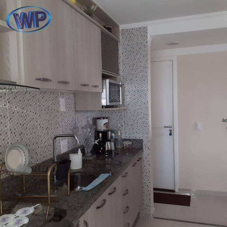 Apartamento à venda com 2 quartos, 60m² - Foto 14