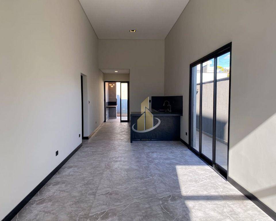Casa de Condomínio à venda com 4 quartos, 192m² - Foto 3