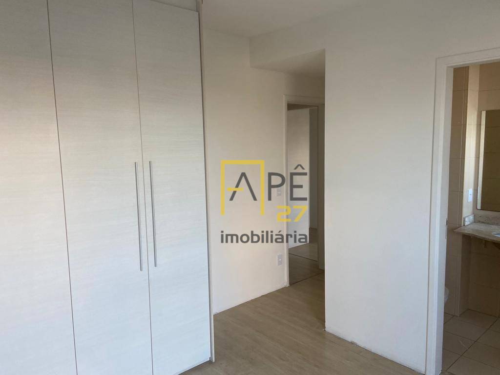 Apartamento para alugar com 3 quartos, 165m² - Foto 23