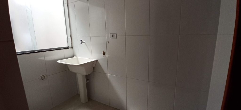 Apartamento para alugar com 2 quartos, 40m² - Foto 19