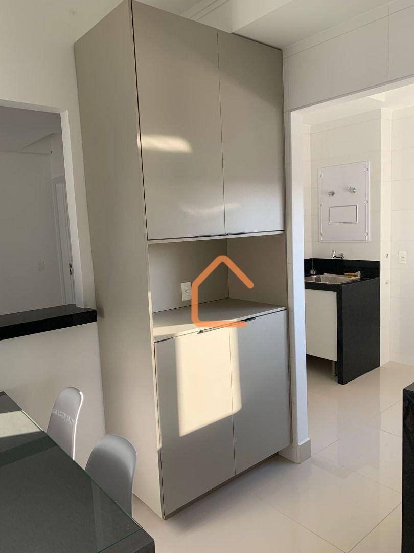 Apartamento à venda com 3 quartos, 120m² - Foto 10