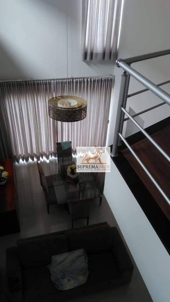 Casa de Condomínio à venda com 3 quartos, 240m² - Foto 15