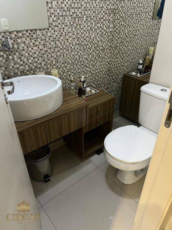 Apartamento à venda com 3 quartos, 168m² - Foto 17