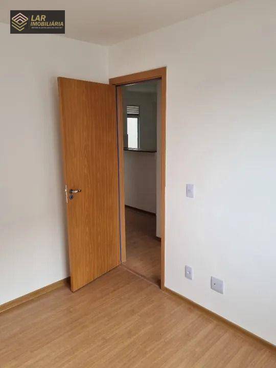 Apartamento à venda com 2 quartos, 40m² - Foto 20