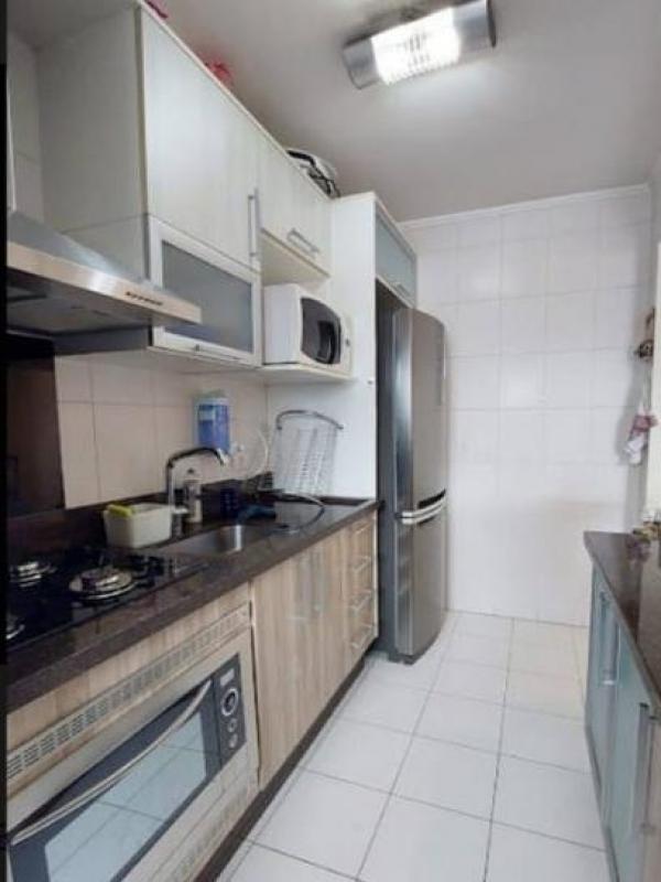 Apartamento à venda com 2 quartos, 125m² - Foto 5