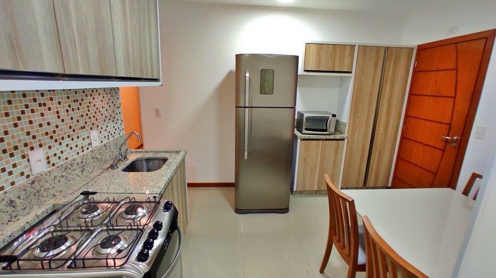 Apartamento à venda com 2 quartos, 82m² - Foto 12