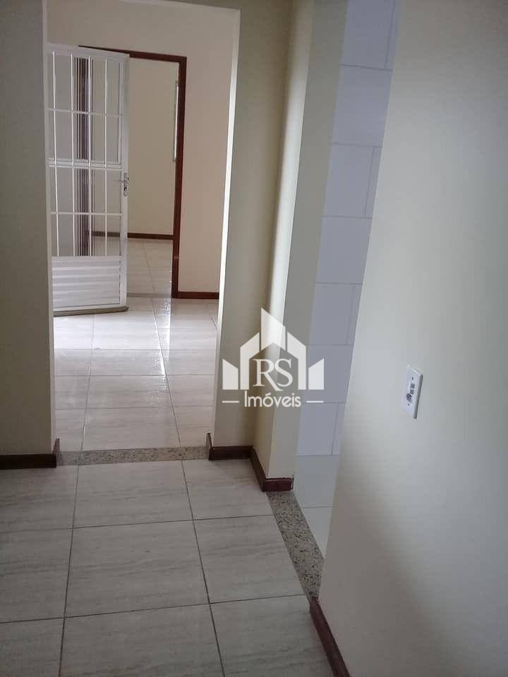 Sobrado à venda com 2 quartos, 70m² - Foto 2