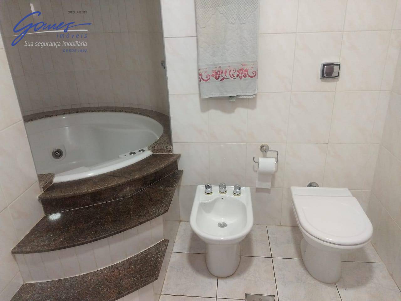 Apartamento à venda com 4 quartos, 200m² - Foto 16