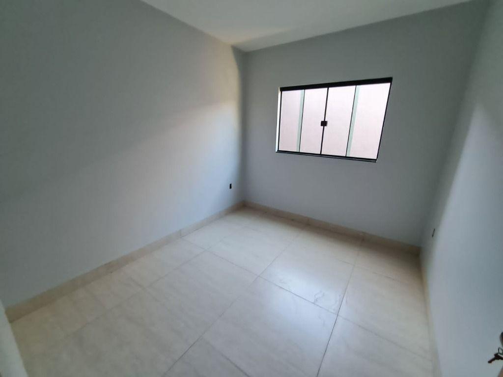 Casa à venda com 3 quartos, 122m² - Foto 9