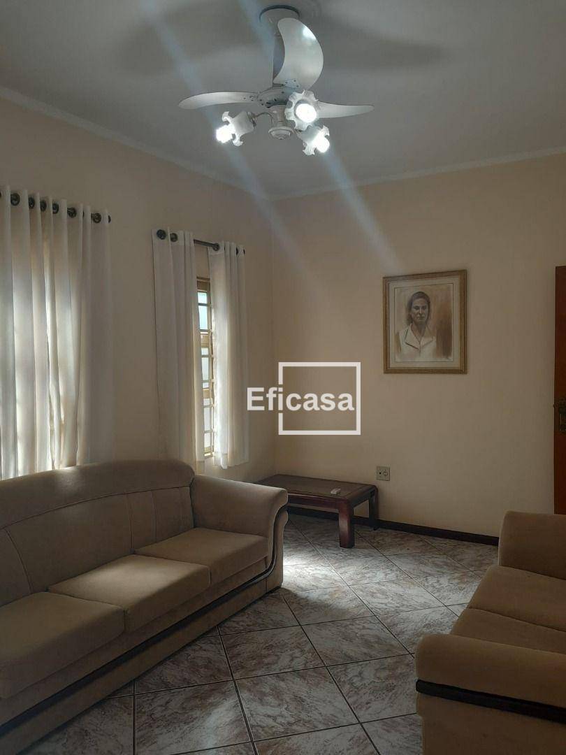 Casa à venda com 3 quartos, 200m² - Foto 17