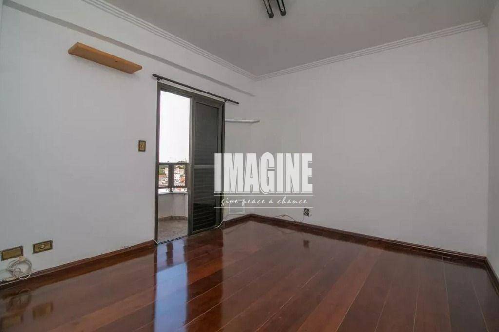 Apartamento à venda com 3 quartos, 134m² - Foto 5