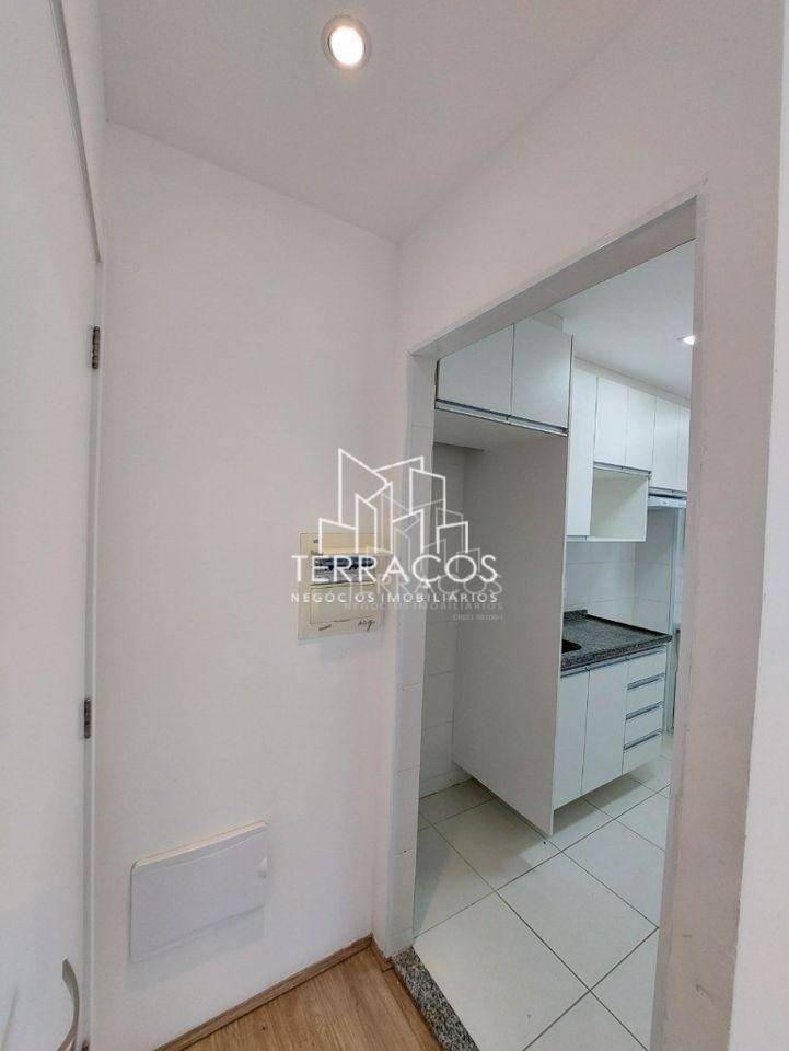 Apartamento à venda com 3 quartos, 61m² - Foto 11