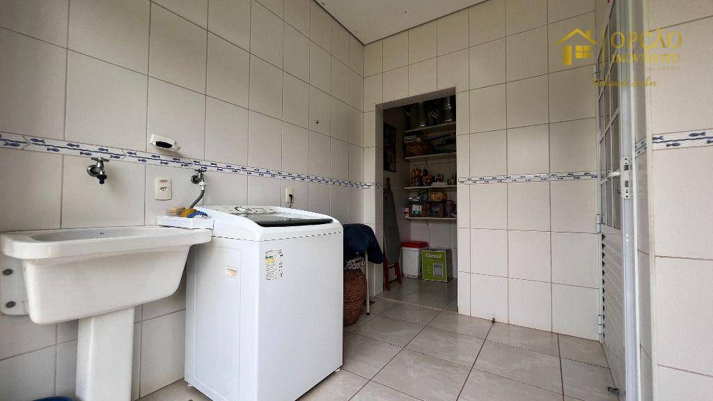 Casa de Condomínio à venda com 3 quartos, 266m² - Foto 11