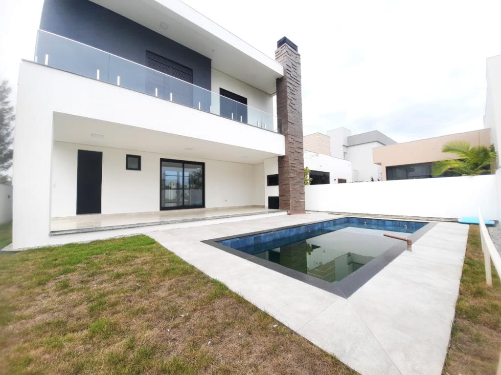 Casa à venda com 4 quartos, 252m² - Foto 8