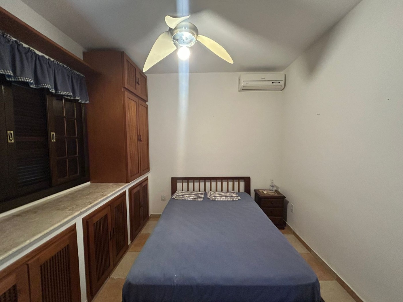 Casa à venda com 4 quartos, 240m² - Foto 53