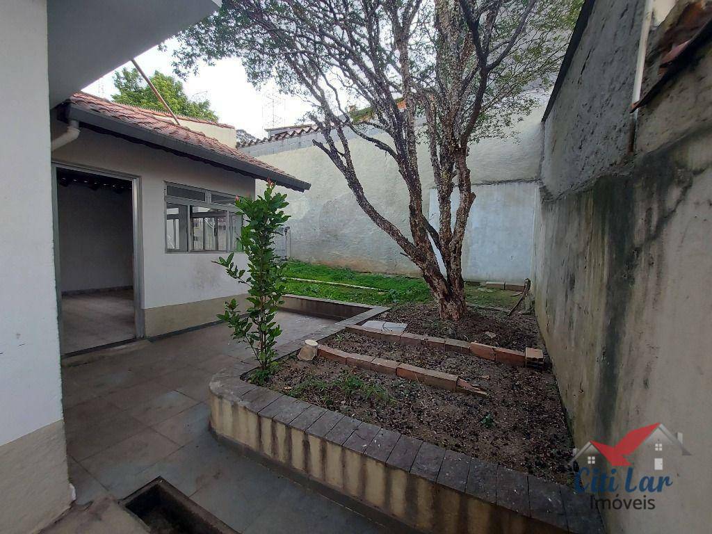 Casa para alugar com 2 quartos, 150m² - Foto 21