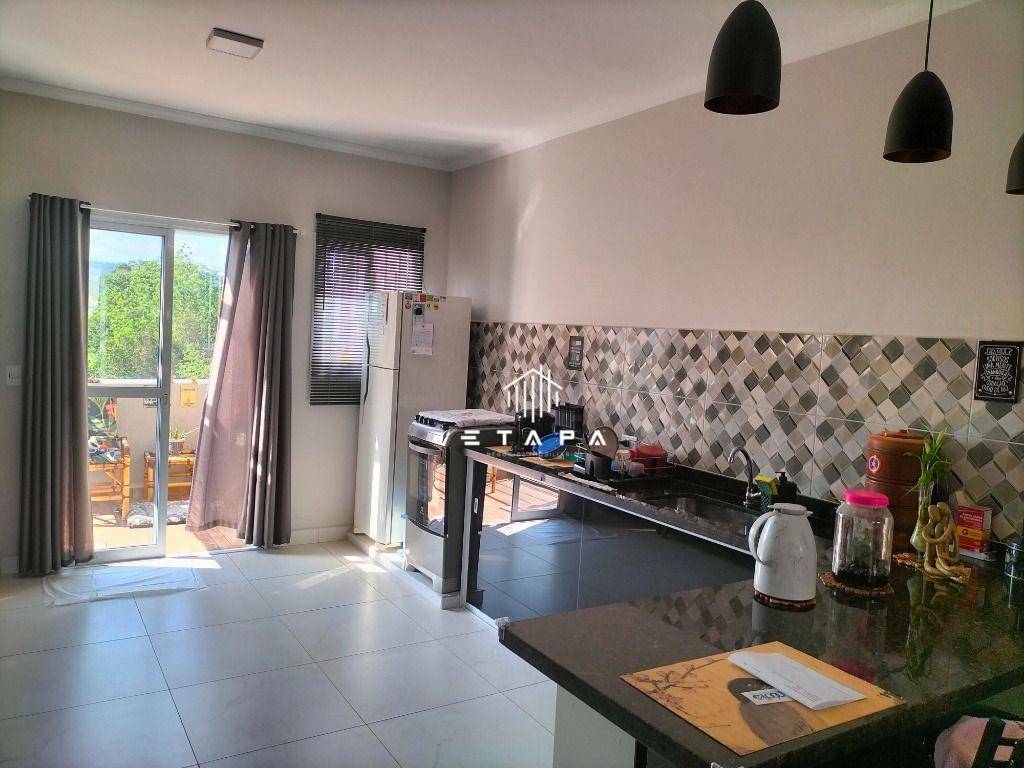 Apartamento à venda com 2 quartos, 73m² - Foto 4