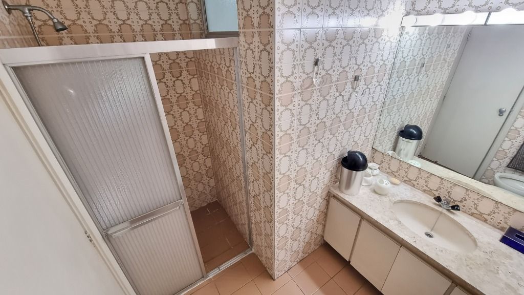 Apartamento à venda com 3 quartos, 130m² - Foto 14