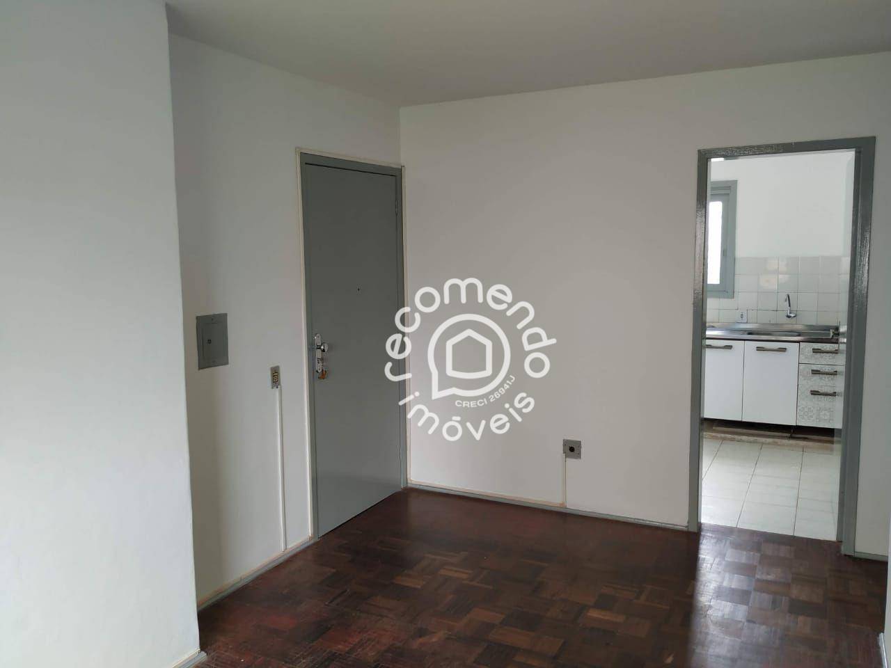 Apartamento à venda com 2 quartos, 61m² - Foto 2