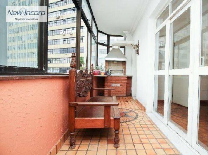 Apartamento à venda com 4 quartos, 350m² - Foto 1