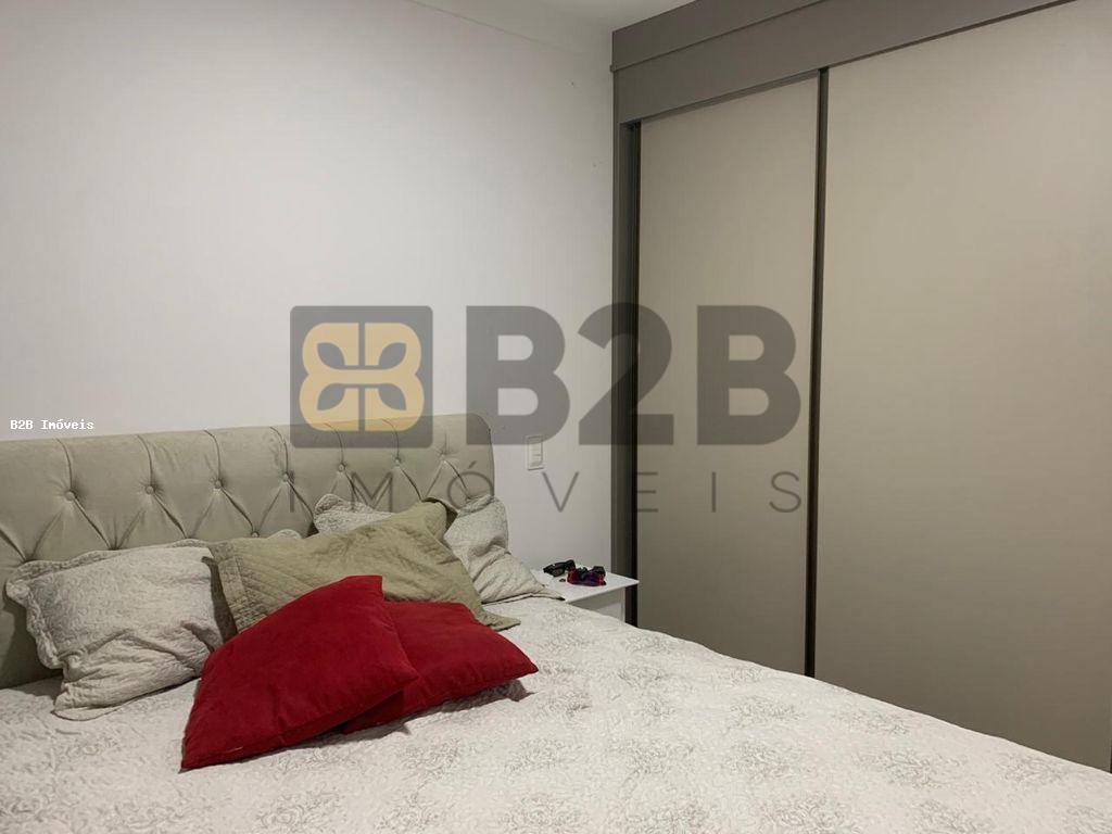 Apartamento à venda com 2 quartos, 63m² - Foto 8