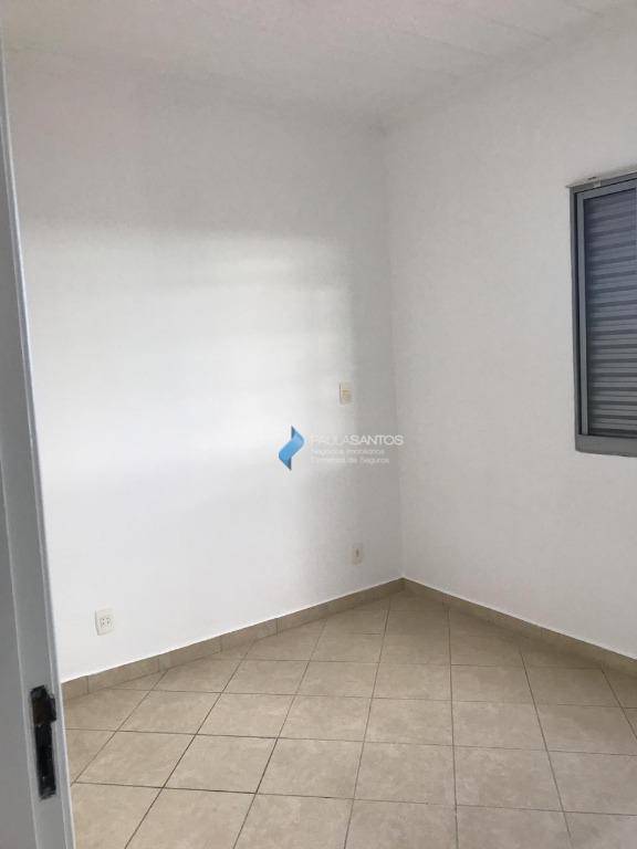 Apartamento à venda com 2 quartos, 65m² - Foto 16