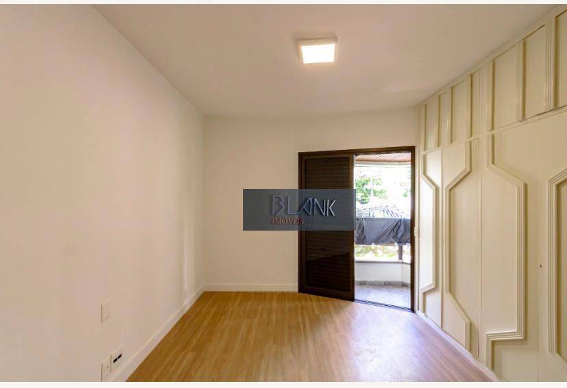 Apartamento à venda com 3 quartos, 190m² - Foto 10