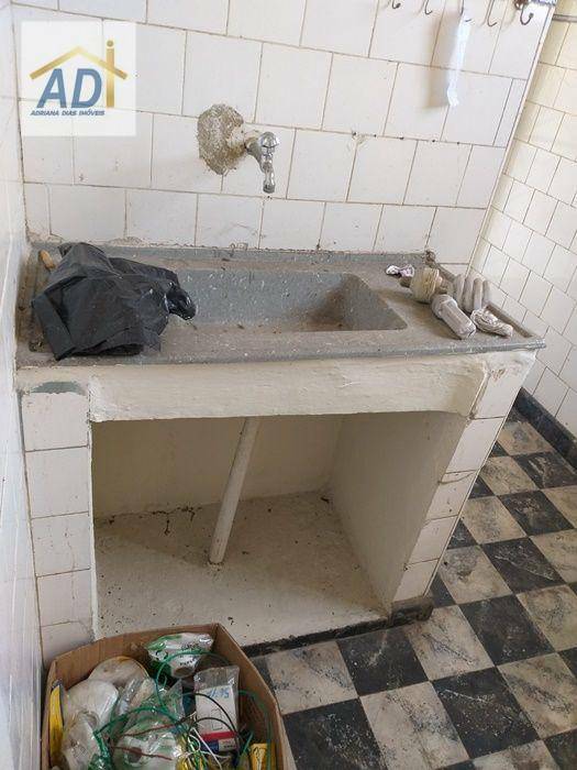Casa à venda e aluguel com 2 quartos, 60m² - Foto 17