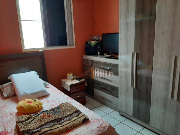 Apartamento à venda com 2 quartos, 49m² - Foto 4