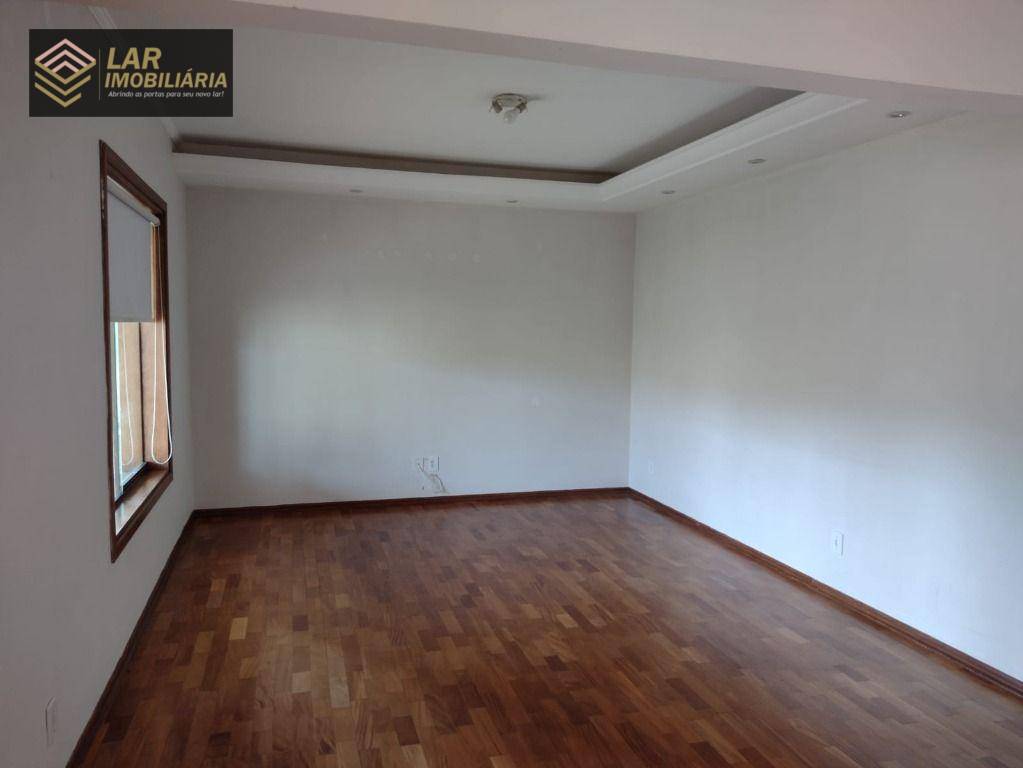 Casa para alugar com 3 quartos, 180m² - Foto 5