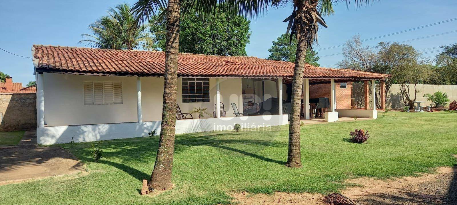 Chácara à venda com 2 quartos, 140m² - Foto 9